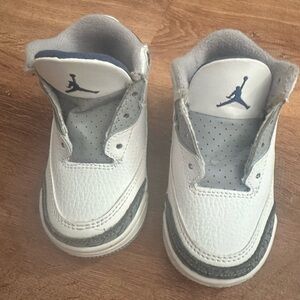 Jordan 3  Retro  White and Gray Sneakers